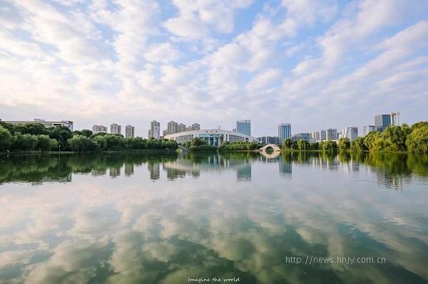 开云在线开户「中国」官方网站图书馆远景.jpg